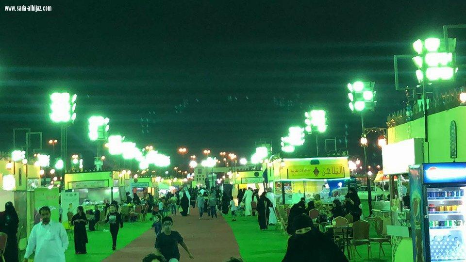 الخيمة الذكية بمهرجان أرض المعرفة والترفيه بجدة تستمر في استقطاب الزوار